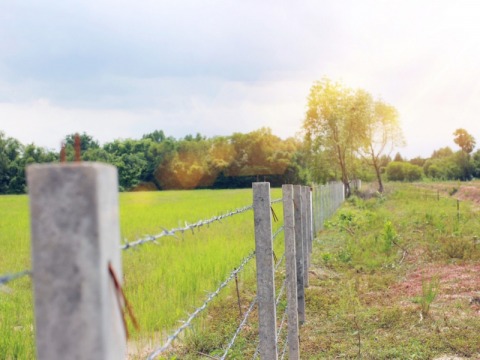 โรงงานผลิตเสารั้วลวดหนามพร้อมส่ง